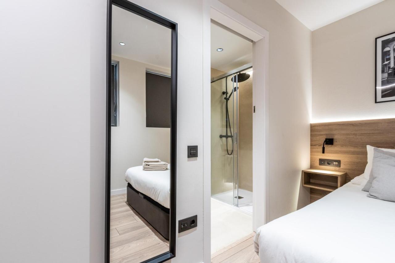 Exclusive Apartments Barcelona 4 Personas G Humet ตาราสซา ภายนอก รูปภาพ